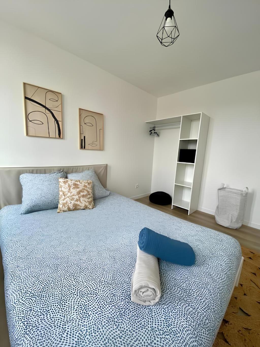 Maison Familiale Avec Exterieur Menage Et Linges Inclus Rouen Luaran gambar