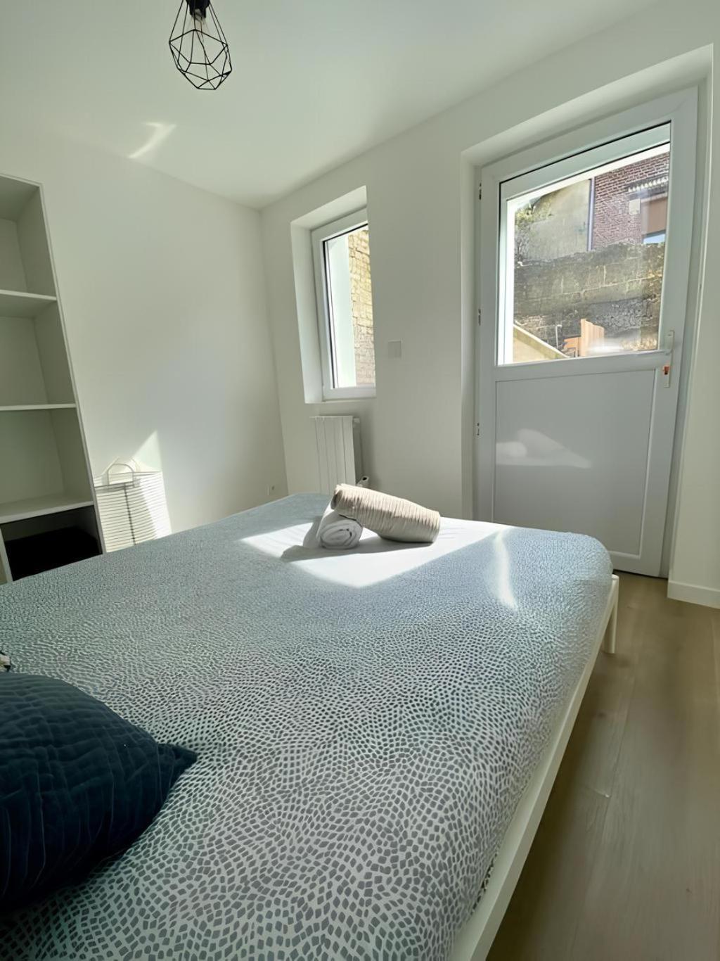 Maison Familiale Avec Exterieur Menage Et Linges Inclus Rouen Luaran gambar