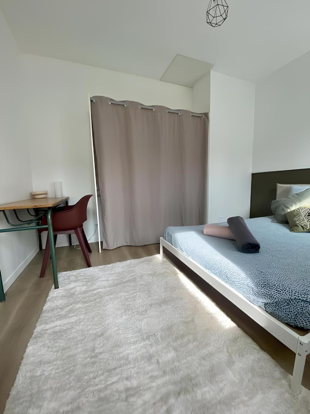 Maison Familiale Avec Exterieur Menage Et Linges Inclus Rouen Luaran gambar