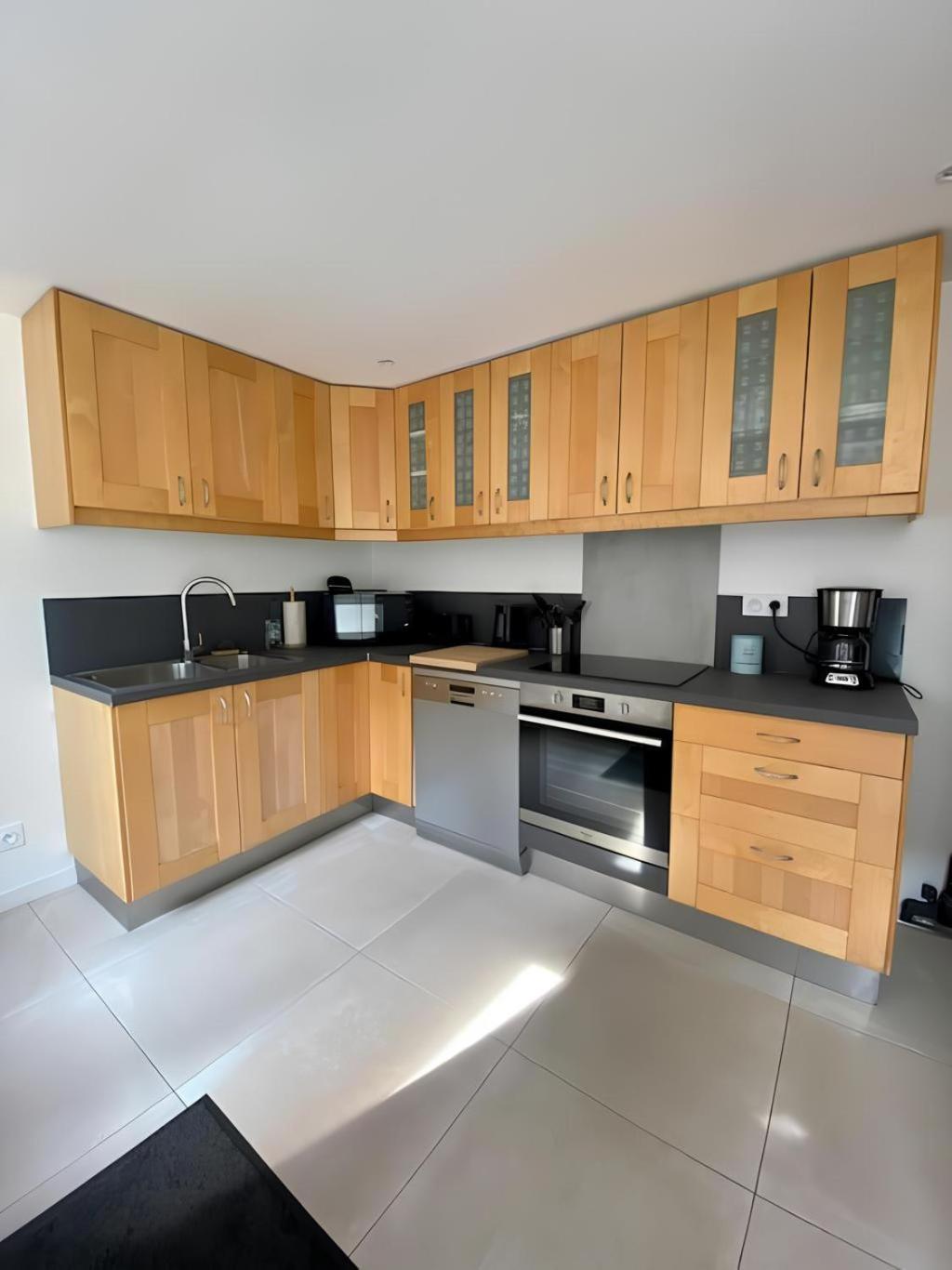 Maison Familiale Avec Exterieur Menage Et Linges Inclus Rouen Luaran gambar