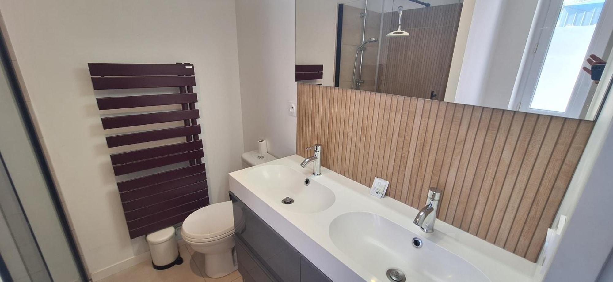 Maison Familiale Avec Exterieur Menage Et Linges Inclus Rouen Luaran gambar